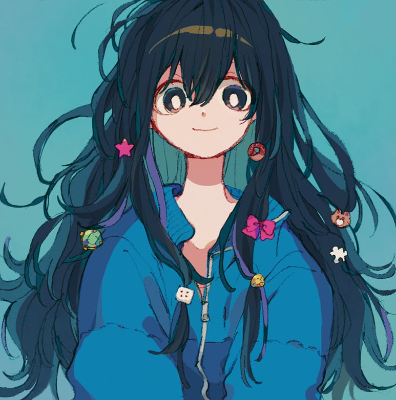 773x782
