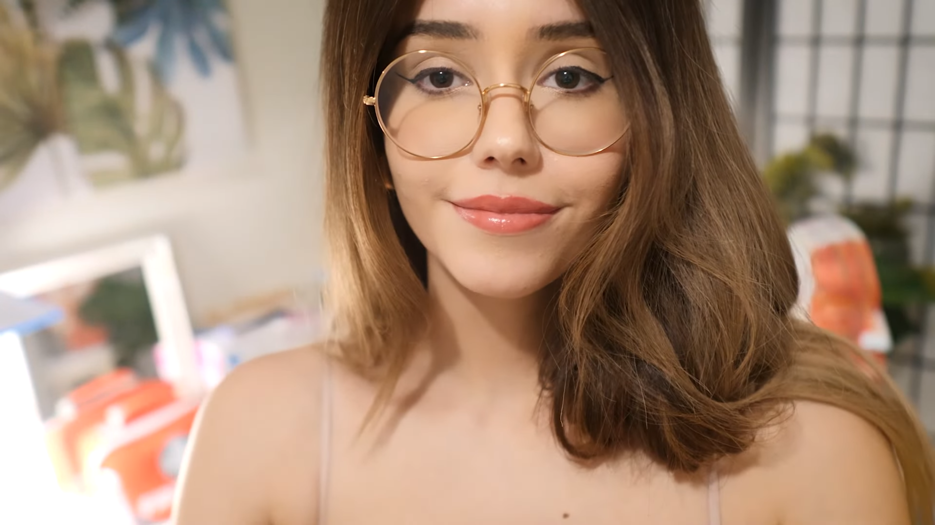 3839x2159