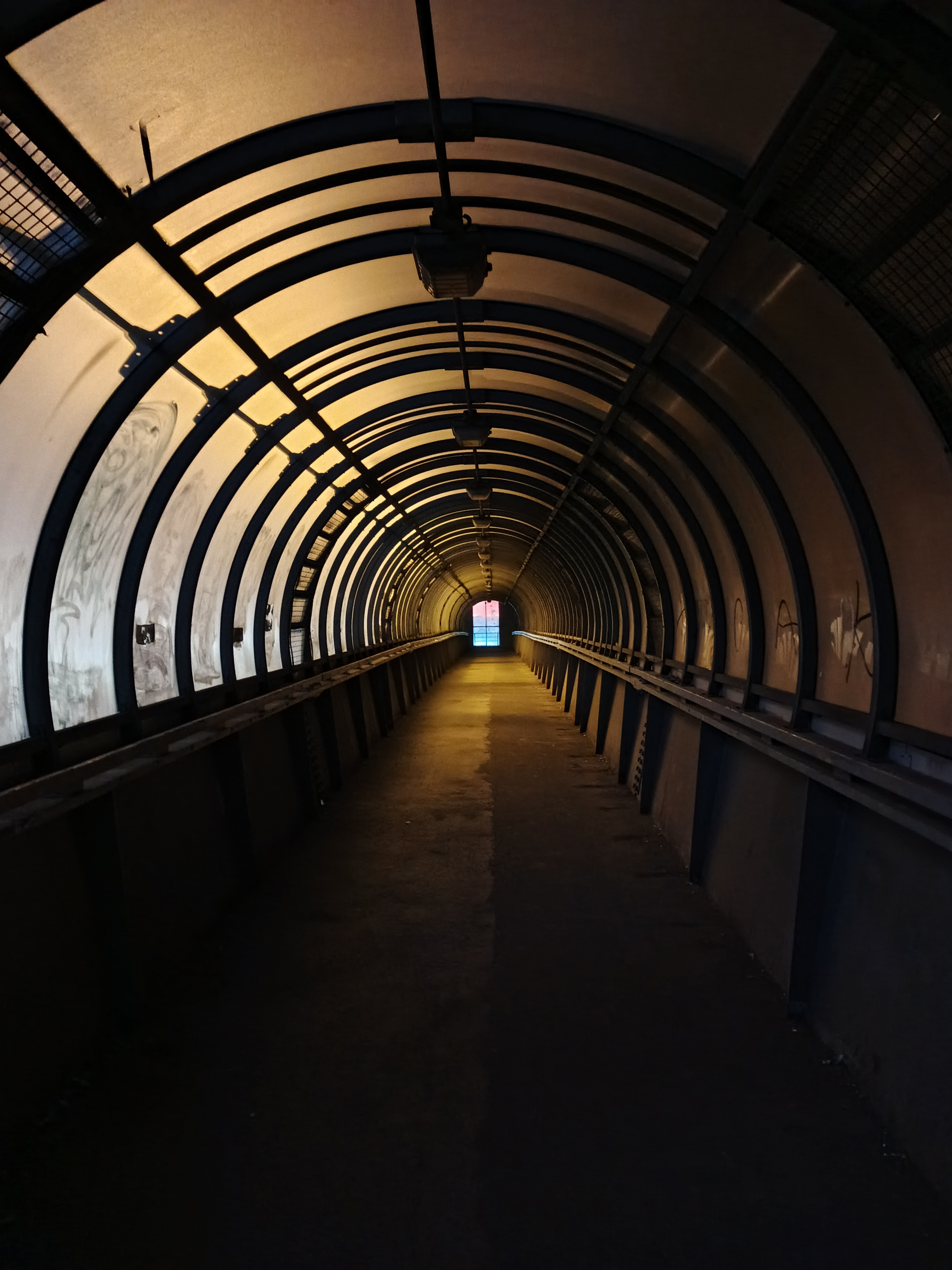3048x4064