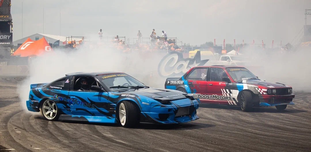 1080x527