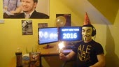 3982
