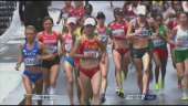 704x400