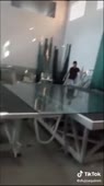 406x720