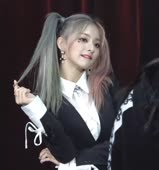 924x982