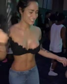 720x900