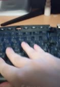 596x854