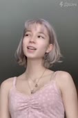 570x854