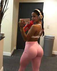 201x251