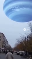 704x1280