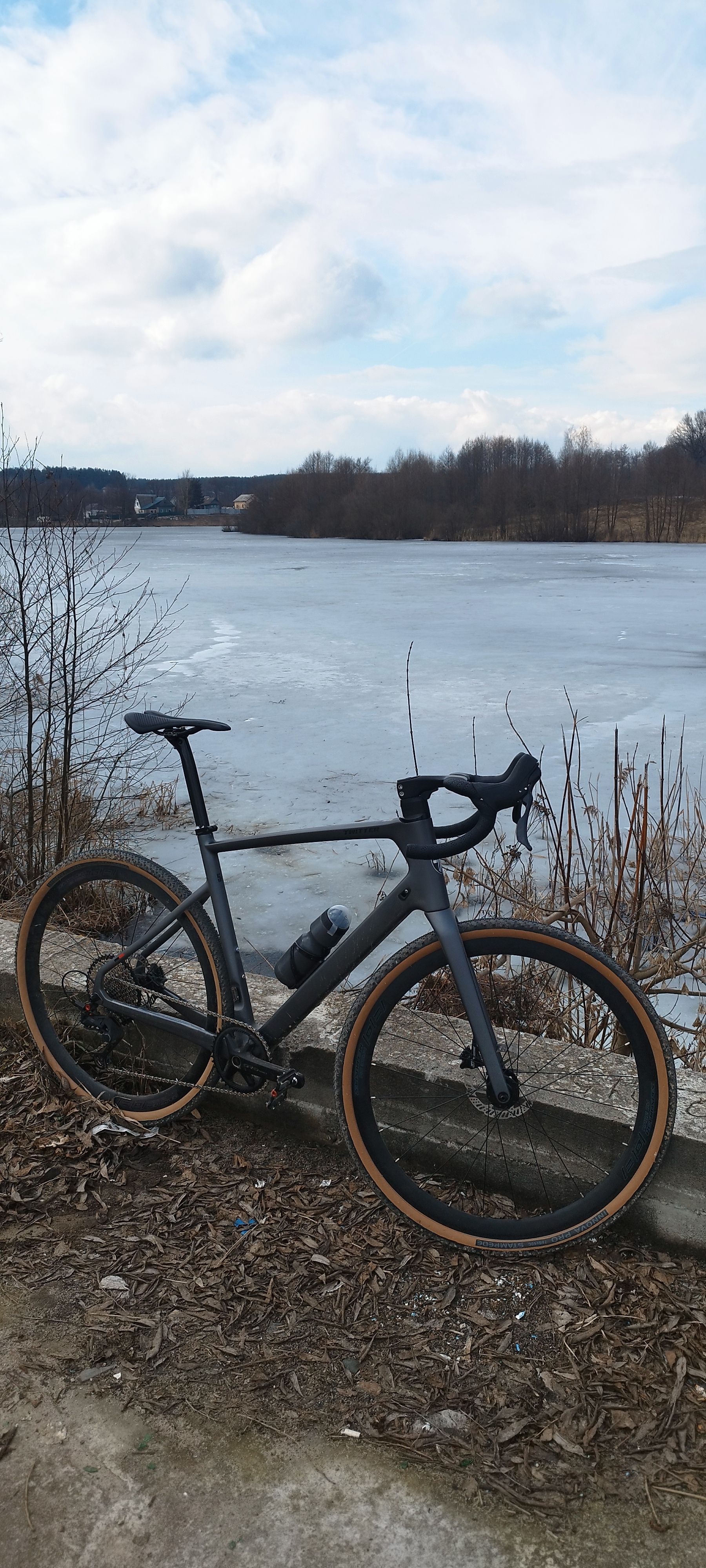 1800x4000