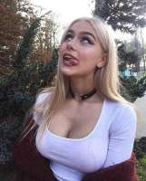 872x1080