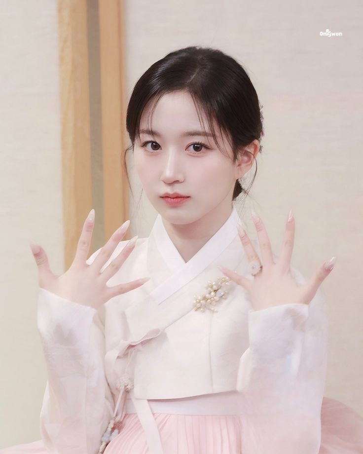 736x920