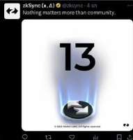 343x359