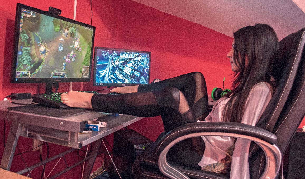 1156x680