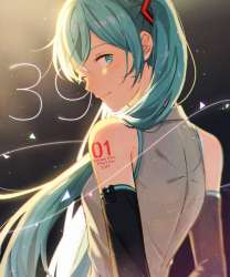 749x900