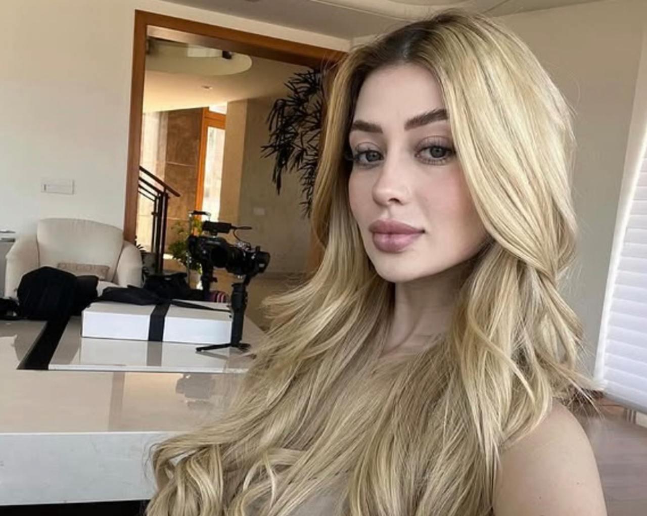 1280x1021