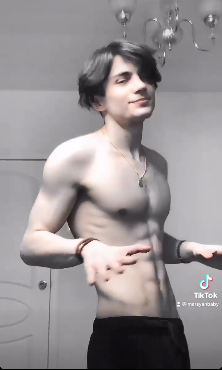 720x1201