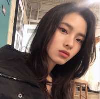 599x595