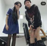 697x681