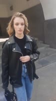 608x1080