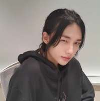 719x720