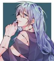 736x826