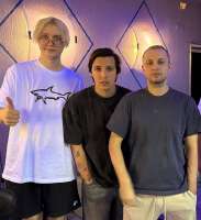 690x752