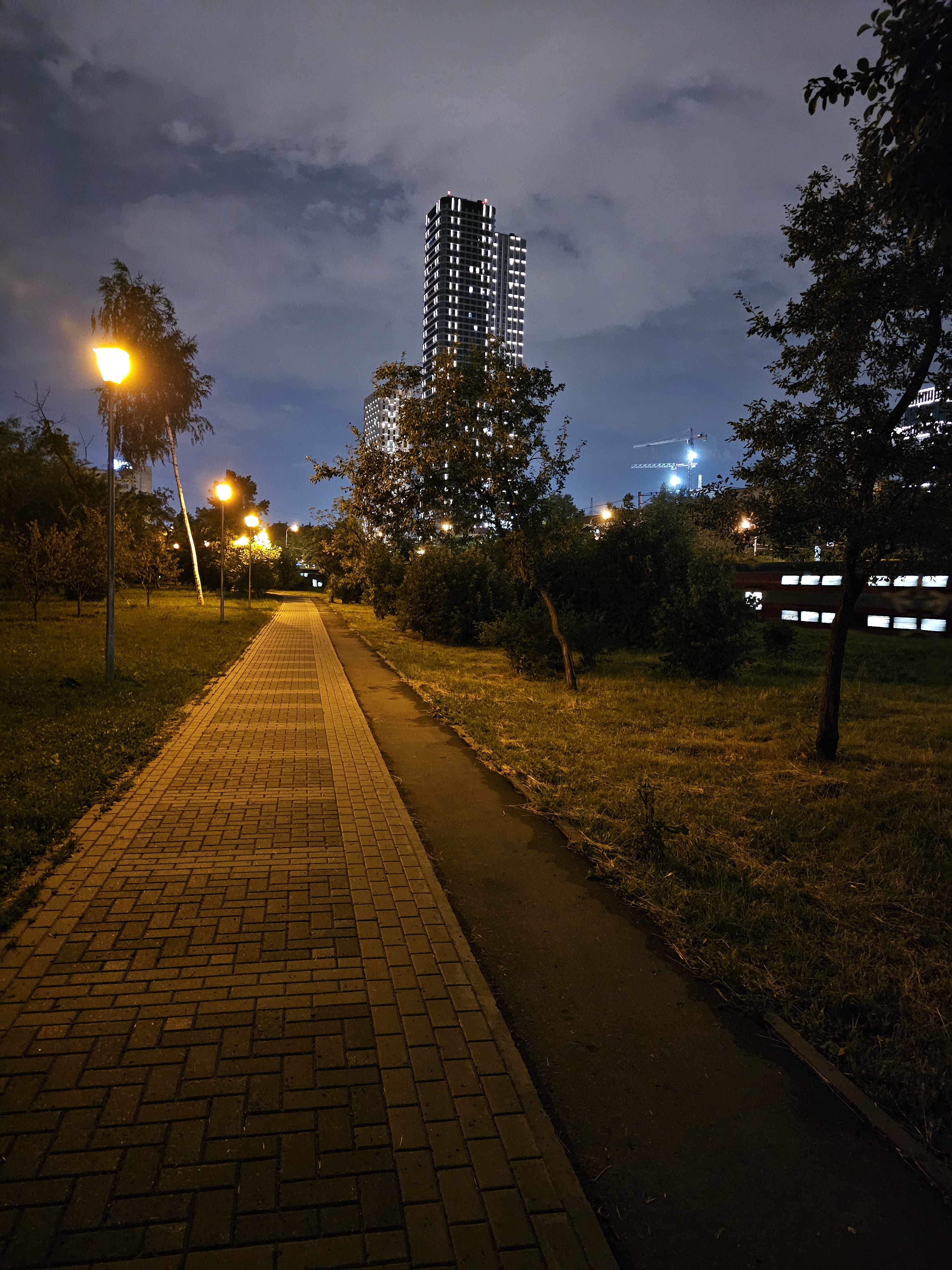 3000x4000