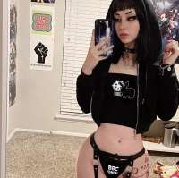 828x824