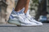 681x453