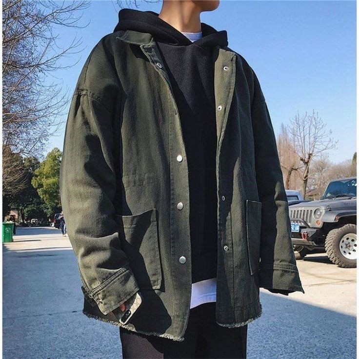 736x736