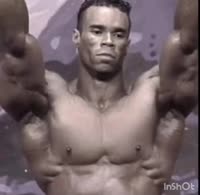 368x360