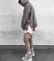 678x767