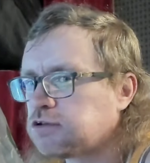 478x522