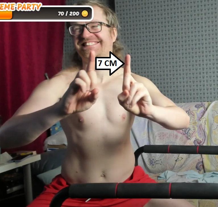 767x727