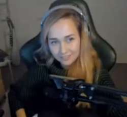 270x250