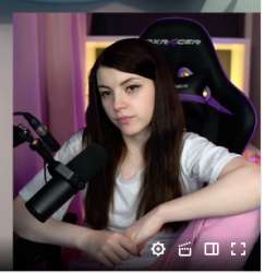 298x306