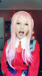 608x1080