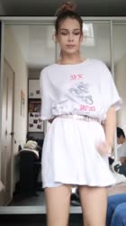 576x1024
