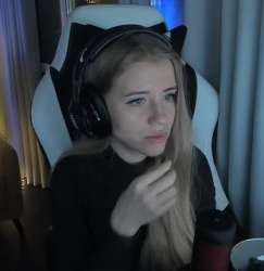 418x430