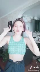 576x1024