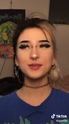 576x1024