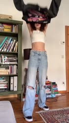 576x1024