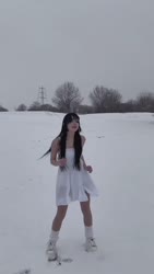 720x1268