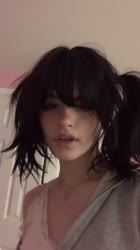 576x1024