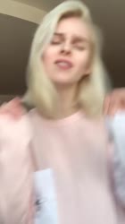 576x1024