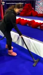 720x1252