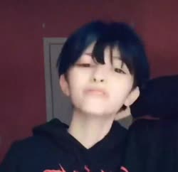 636x618