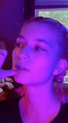 720x1280