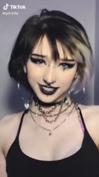 576x1024